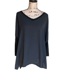 Adolfo Dominguez Black V-Neck Tunic Size Small NWOT